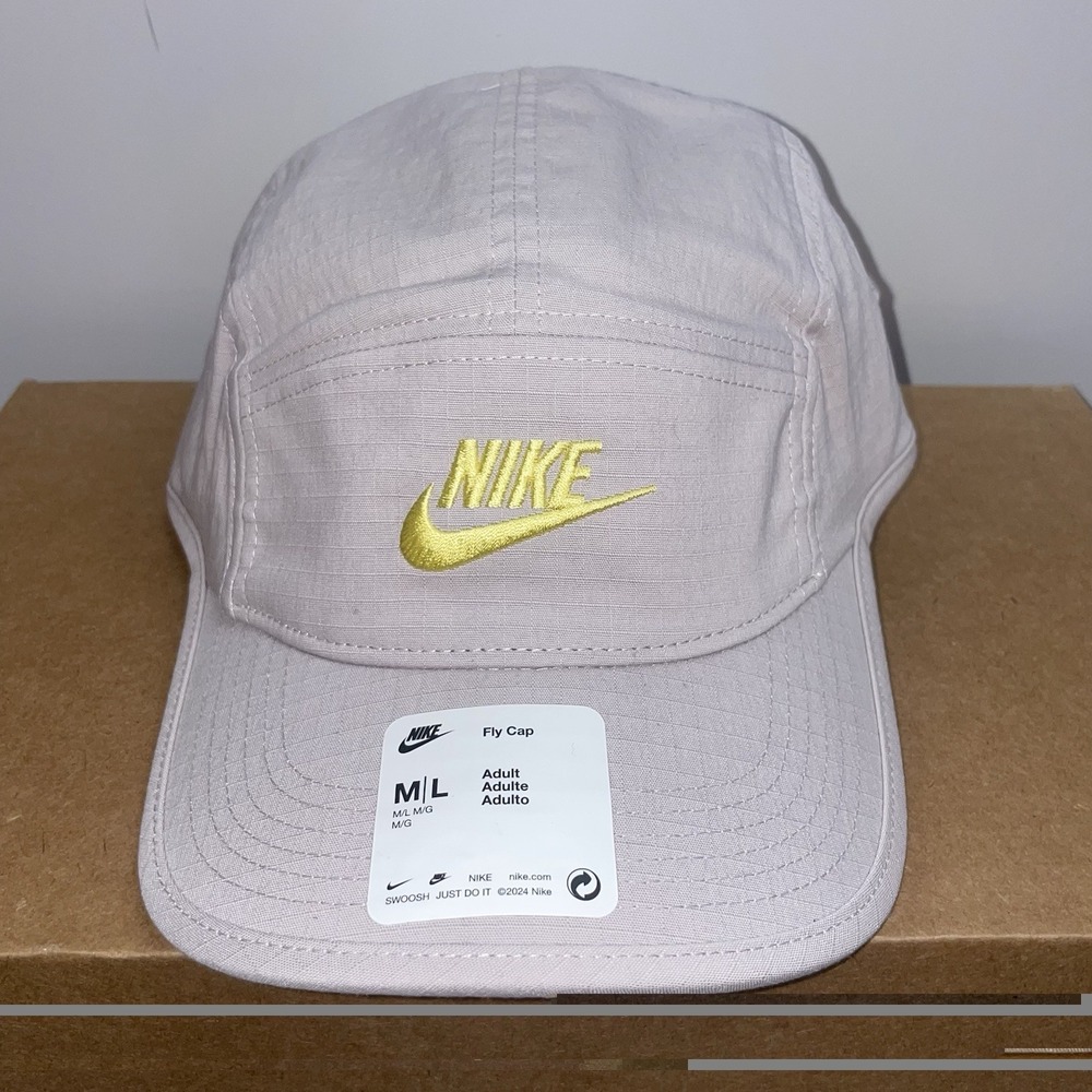 Nike Fly Hat Mens Size M/L Futura Purple 5 Panel Unstructured Running Cap NEW